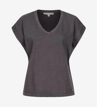 Colour: deep black
